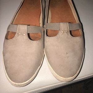 Frye Melanie T-strap size 9